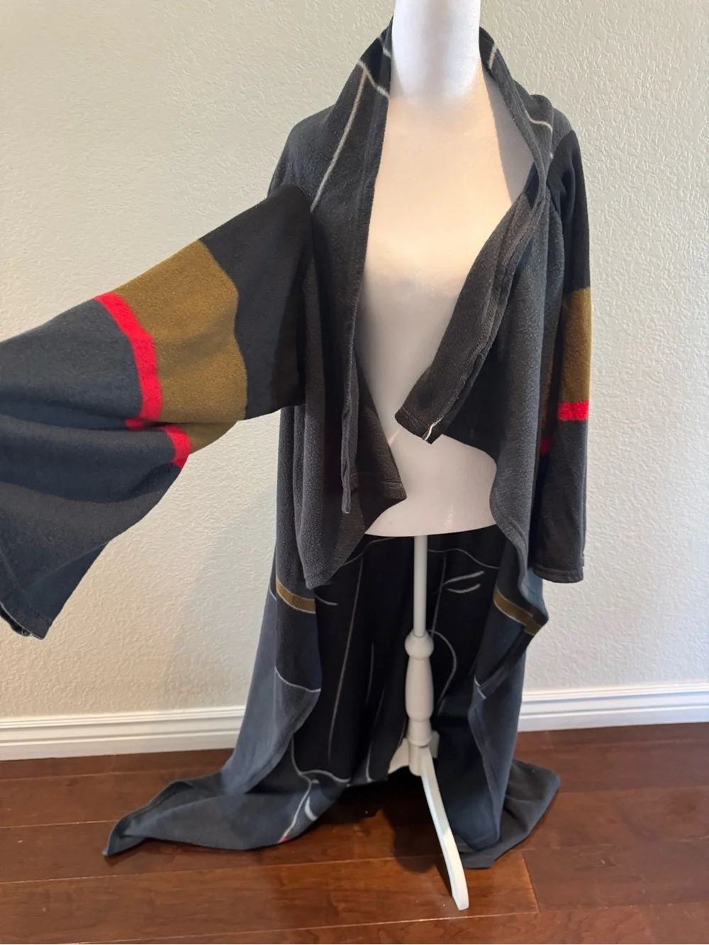 Station Casinos Vegas Golden Knights Wearable Blanket with Sleeves – Fleece